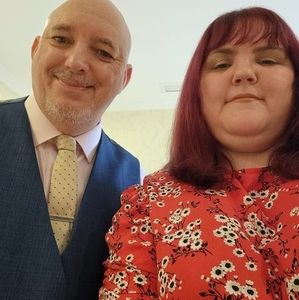 Meet your Posher, Leanne g